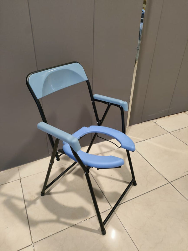 Premium Safety Commode Chair – Comfortable & Foldable Toilet Solution